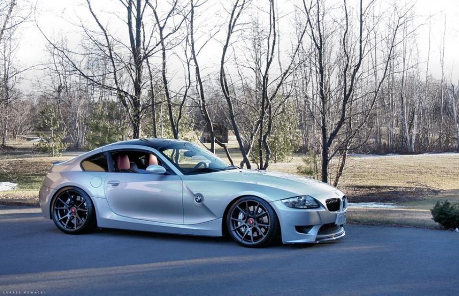  BMW Z4 M by Vorsteiner 2016 года  (фото 2 из 5)